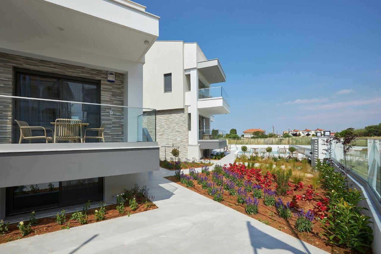Greystoneapartments Paralia Dionisiou Zewnętrze zdjęcie